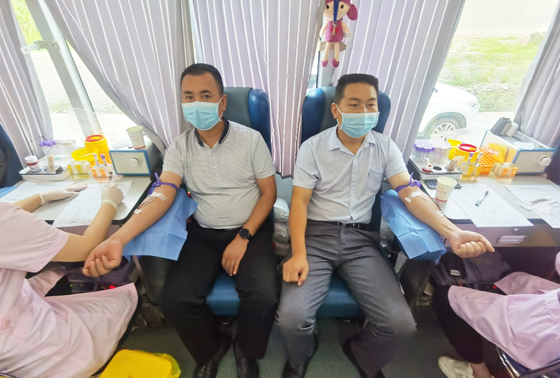 旬陽縣紅軍鎮(zhèn)開展“學(xué)黨史、辦實(shí)事”愛心獻(xiàn)血 活動